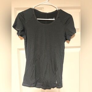 Smartwool baselayer tee size small